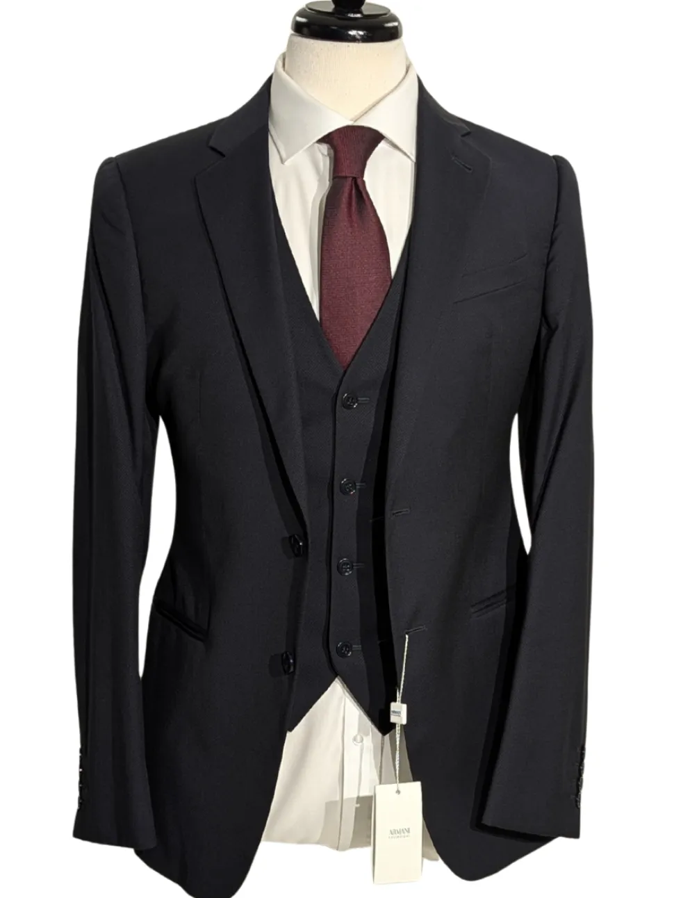 Armani Collezioni Navy Textured Slim Fit Notch Lapel 3 Piece Wool Suit 36R