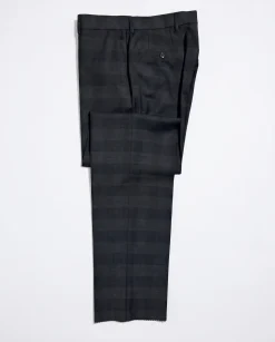 Hugo Boss Charcoal gray Tonal Windowpane Notch Lapel Classic Fit 2-Button Wool Suit 40L