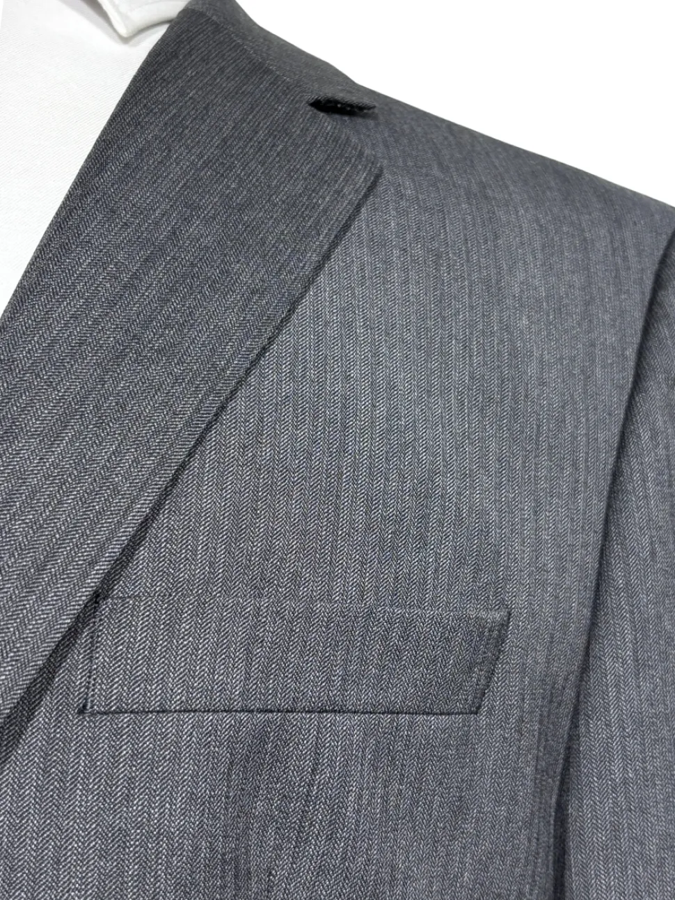Hugo Boss Mens Gray Herringbone Notch Lapels Wool 2-Button Suit - 40R