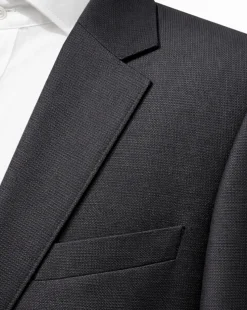 Hugo Boss Textured Black Notch Lapel Slim Fit Super 100’s Wool 2-Button Suit 46L