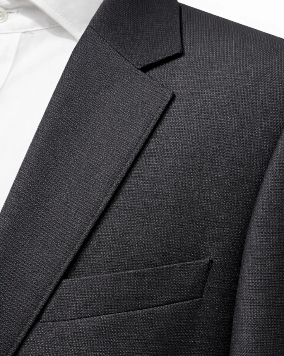 Hugo Boss Textured Black Notch Lapel Slim Fit Super 100’s Wool 2-Button Suit 46L