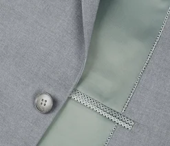 Raphael Men’s Stretch Light Gray Slim Fit Notch Lapel Two Button Suit